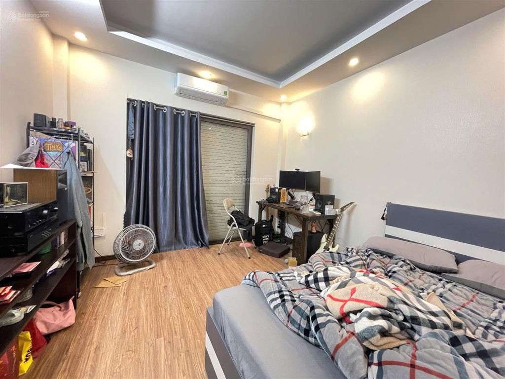 Bán trương định 1 nhà ra phố 40m 5 tầng mới đẹp long lanh full nội thất 13 tỷ