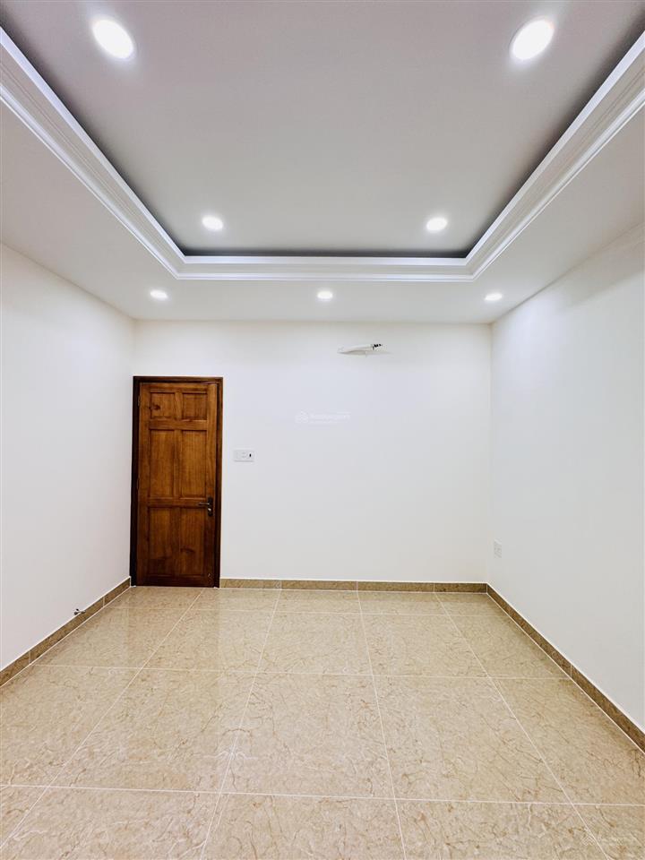 Bán nhà quốc lộ 13 gần sông sài gòn, vạn phúc city dọn vào ở ngay trước tết. đông nam mát mẻ