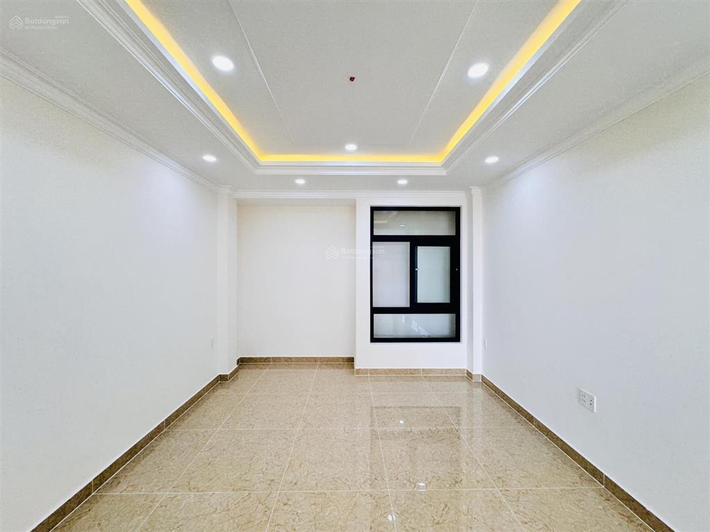 Bán nhà quốc lộ 13 gần sông sài gòn, vạn phúc city dọn vào ở ngay trước tết. đông nam mát mẻ