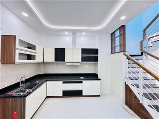 Bán nhà mới đối diện gigamall phạm văn đồng thủ đức. đường ô tô, sổ hồng hoàn công