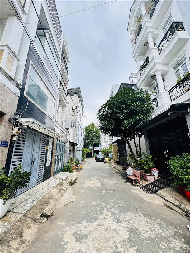 Bán nhà hiệp bình chánh gần đại học luật  vòng xoay phạm văn đồng sổ hồng riêng  đồng bộ dân trí