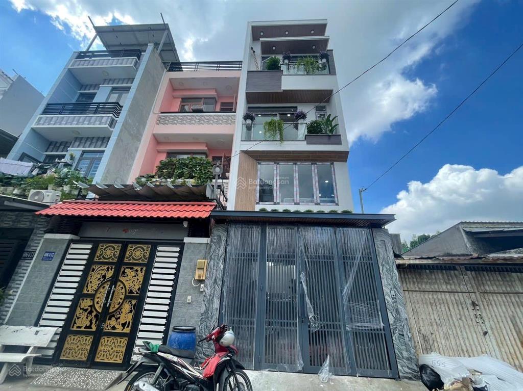 Bán đất hẻm ô tô quốc lộ 13, thủ đức. khu dân cư hiện hữu sổ hồng riêng hướng đông nam mát mẻ