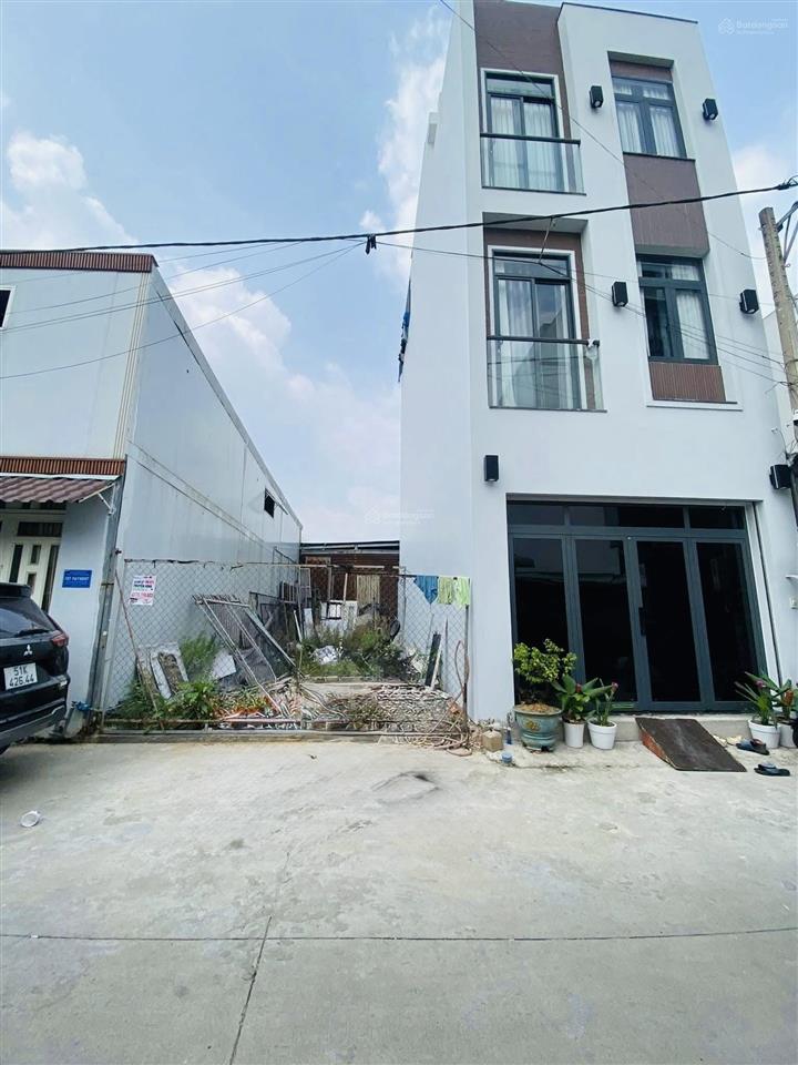 Bán đất hẻm ô tô quốc lộ 13, thủ đức. khu dân cư hiện hữu sổ hồng riêng hướng đông nam mát mẻ