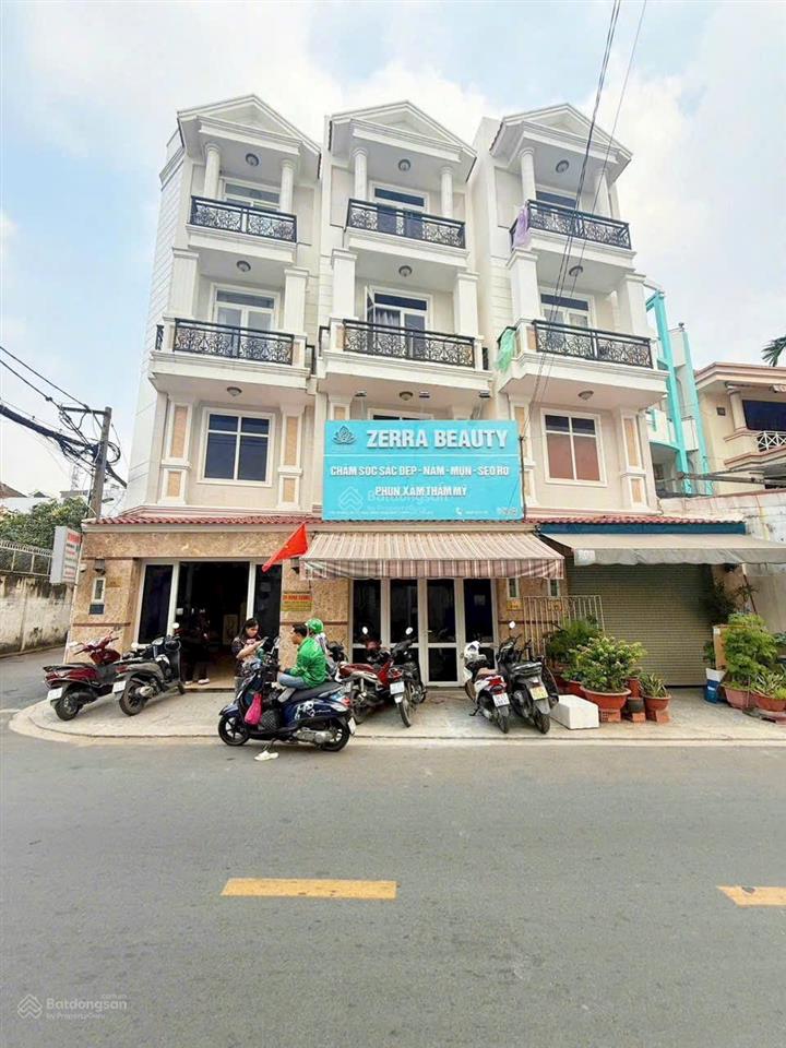 Bán nhà góc 2 mt đường số 17 gần gigamall phạm văn đồng. 5 tầng đúc btct, shr