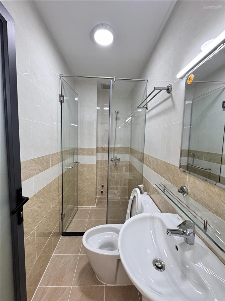 Bán nhà quốc lộ 13  thủ đức. gần vạn phúc city, sổ hồng hoàn công, đường xe tải