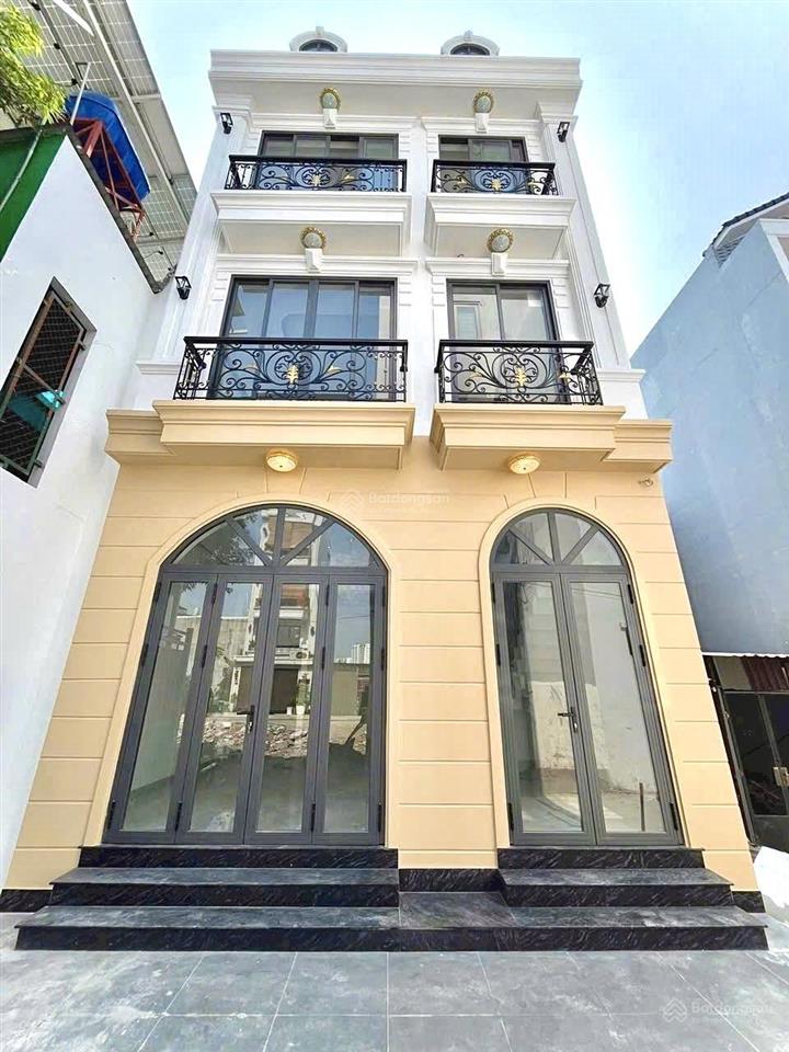 Bán nhà mới gần chợ hiệp bình ngang 6m rộng rãi sổ hồng riêng, dân cư đông đúc.