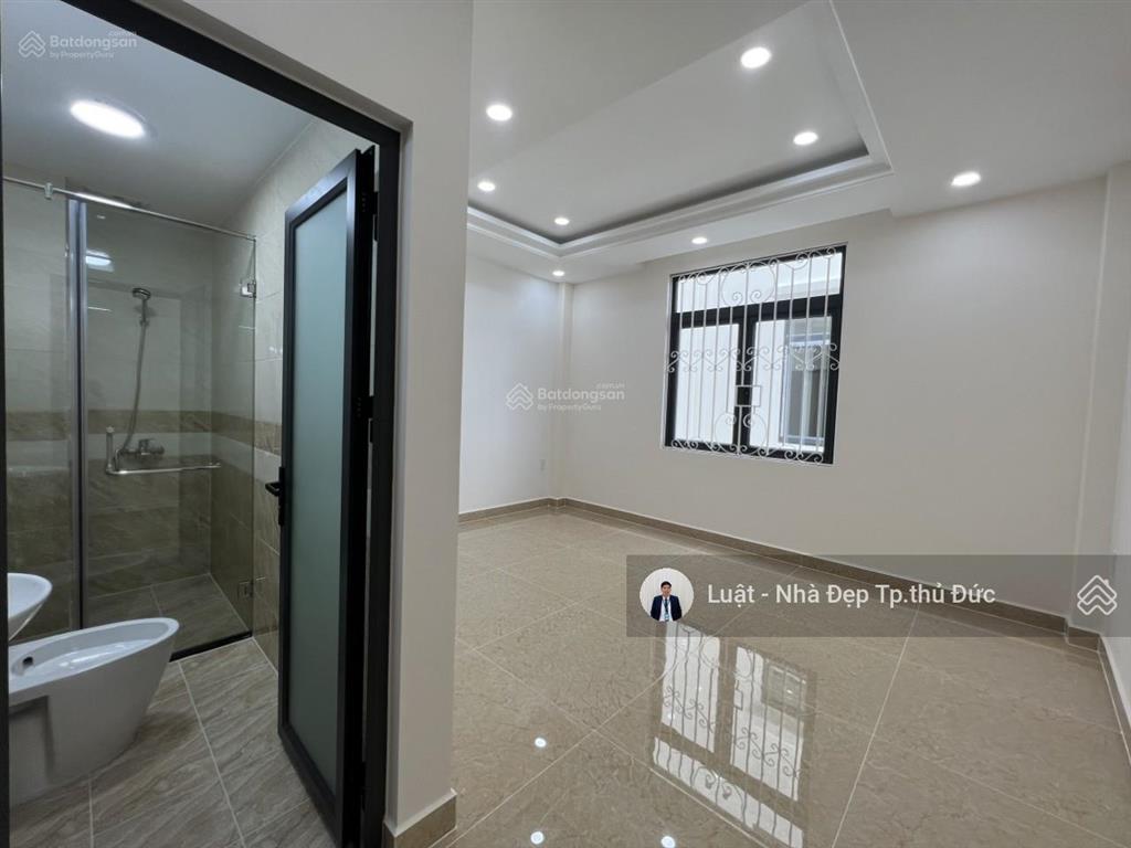 Bán nhà quốc lộ 13, thủ đức. view sông thoáng mát gần vạn phúc city, khu đồng bộ an ninh, sổ hồng