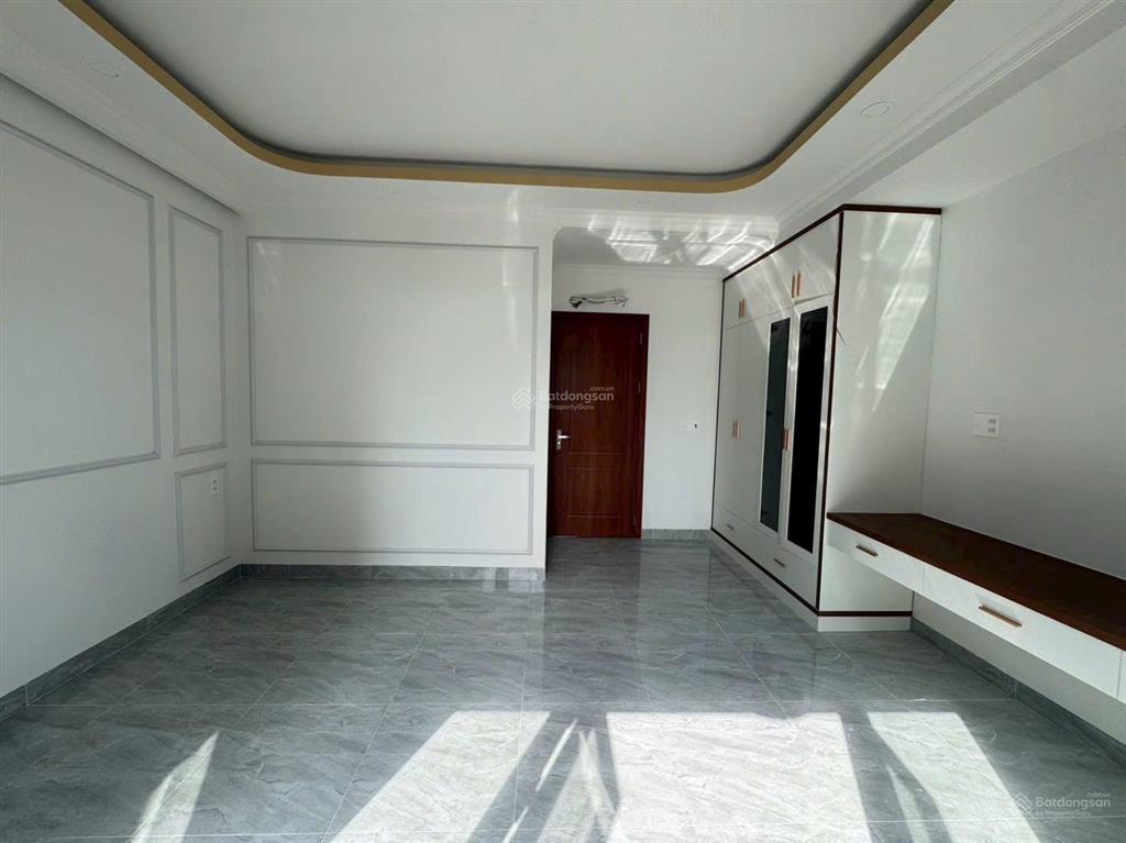 Bán nhà mới xây 5 tầng có thang máy ngay đường hiệp bình  phạm văn đồng  vừa ở vừa cho thuê