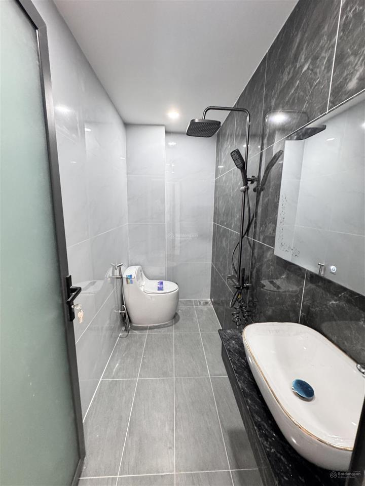 Bán nhà full nội thất gần chợ hiệp bình  gigamall phạm văn đồng  hướng đông nam, shr