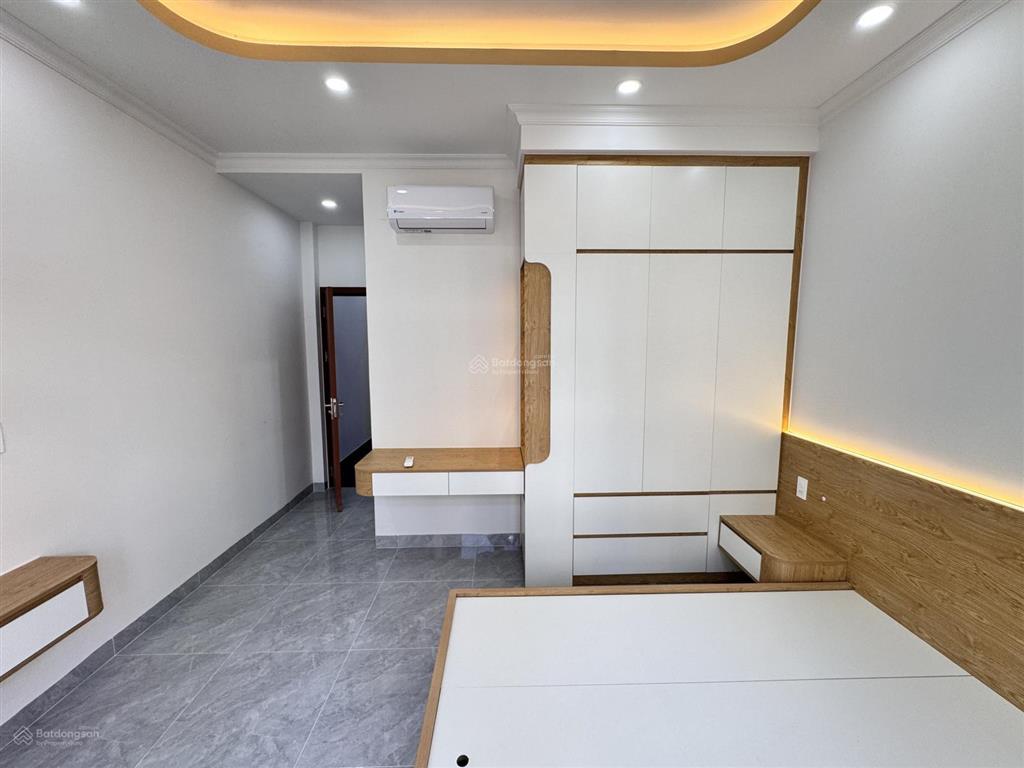 Bán nhà full nội thất gần chợ hiệp bình  gigamall phạm văn đồng  hướng đông nam, shr