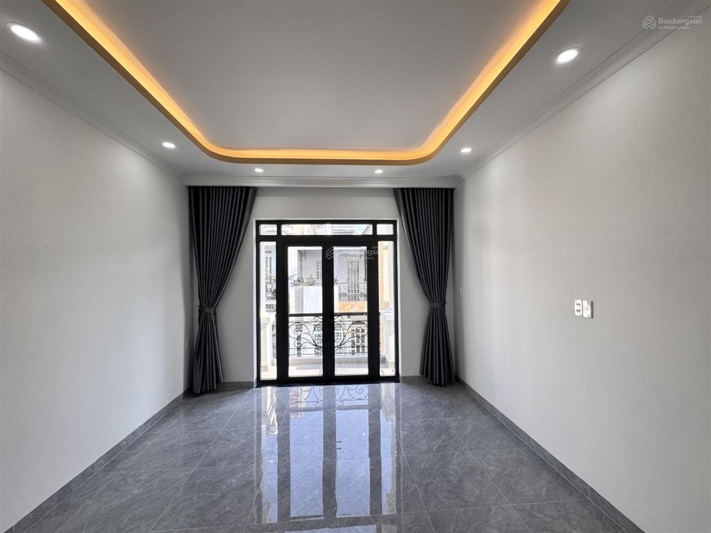 Bán nhà full nội thất gần chợ hiệp bình  gigamall phạm văn đồng  hướng đông nam, shr