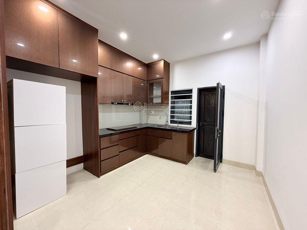 Chủ nhờ bán nhà nguyễn an ninh, quận hai bà trưng, 56m2 x 6 tầng, chỉ 14,x tỷ, nhà phân lô ô tô đổ