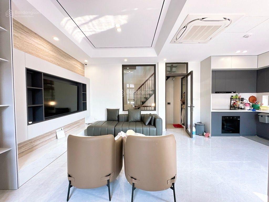 (vip )nhà phân lô phố vọng , 60m2m 6 tầng, thang máy, vỉa hè ô tô tránh, kinh doanh sầm uất