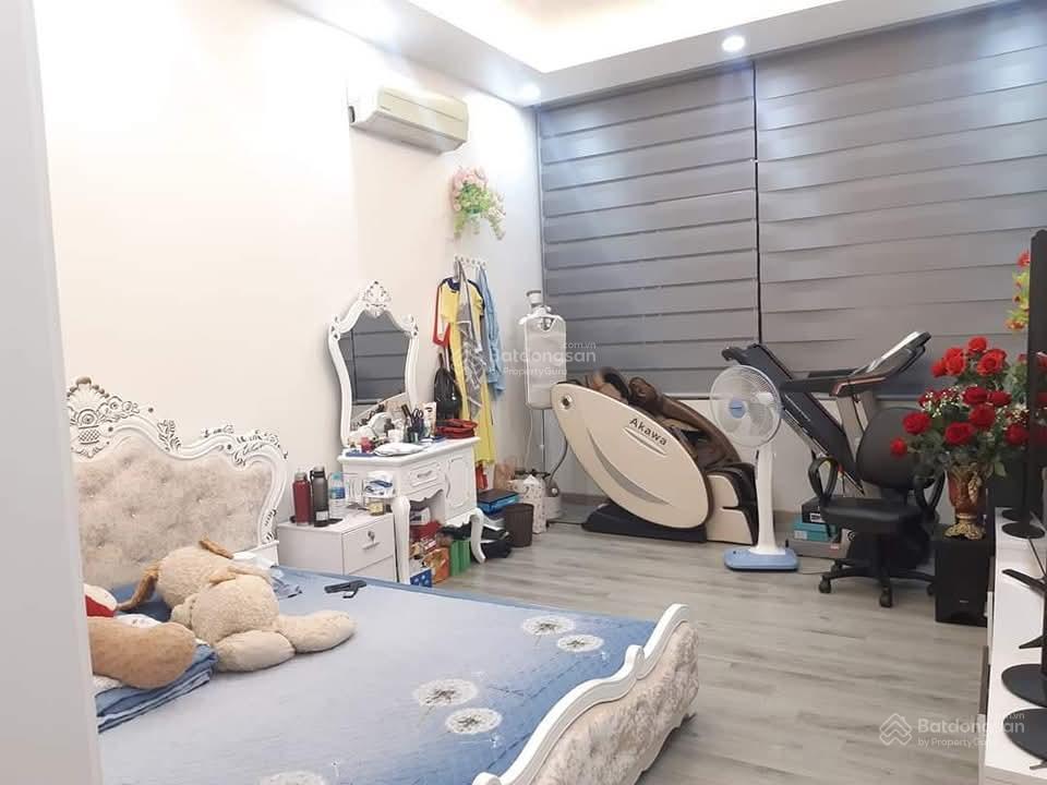 Siêu phẩm trần đại nghĩa nhà mới tinh đẳng cấp sống trung tâm 35m² x 5 tầng, full nội thất xịn