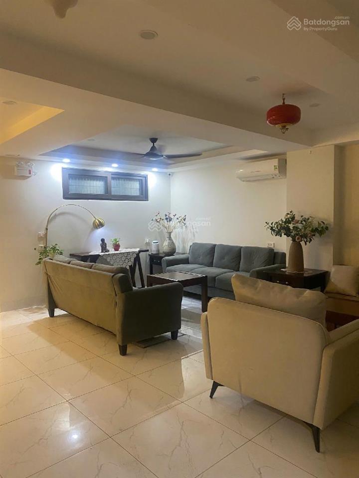 Hiếm 90m² tòa 8 tầng thang máy xịn ,minh khai, 18 phòng khép kín dòng tiền 100tr/tháng