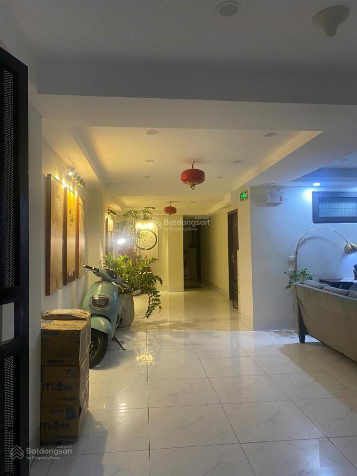 Hiếm 90m² tòa 8 tầng thang máy xịn ,minh khai, 18 phòng khép kín dòng tiền 100tr/tháng