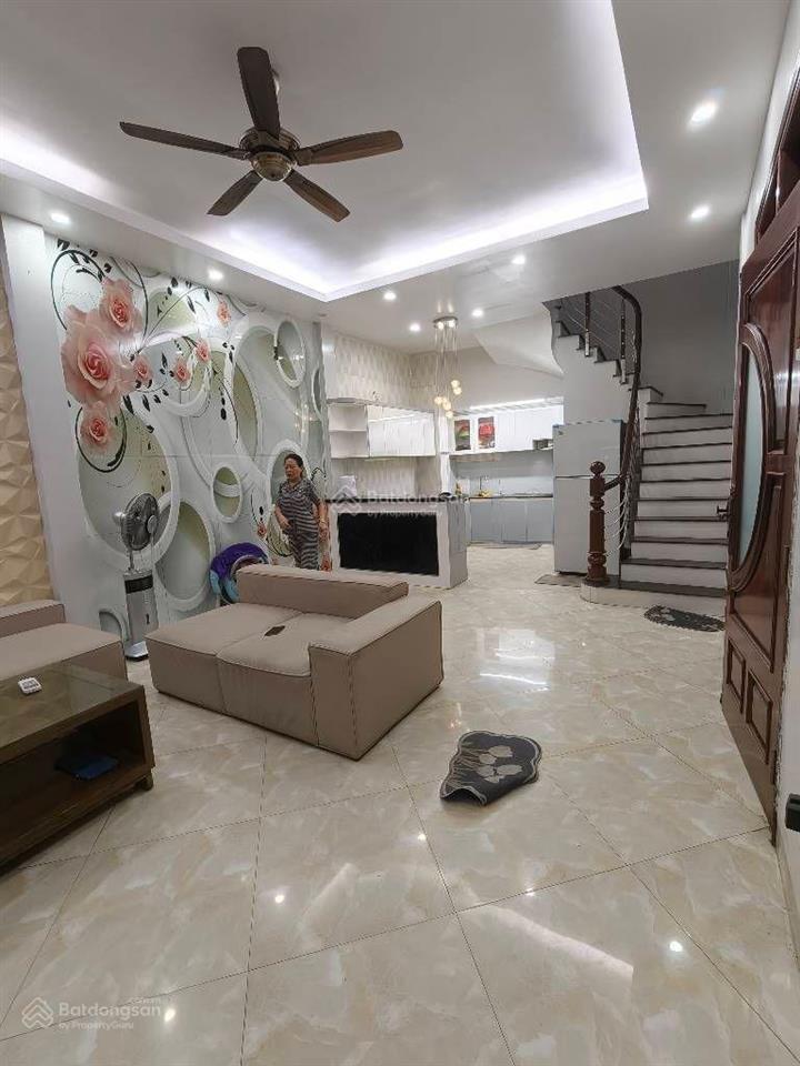 Nhà bạch mai, hai bà trưng 50m² 4 tầng gần phố hiếm ở ngay, nhà dân xây chắc chắn