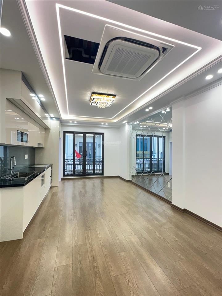 Nhà phố bạch mai, hai bà trưng, 35m2 x 5 tầng, pháp lý sạch, giá tốt.