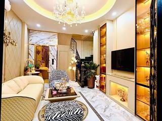 Hiếm! nhà thang máy đầu hoàng mai, tặng nội thất, x 35m² x 6 tầng, gần ô tô