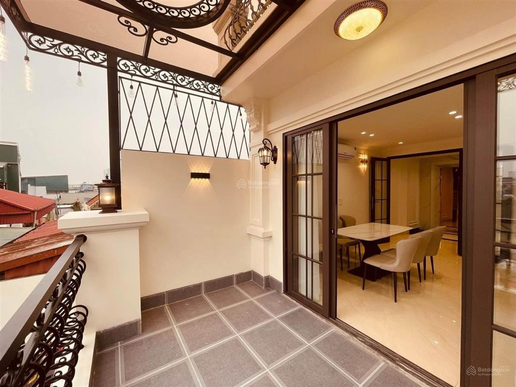 Siêu phẩm phân lô đền lừ hoàng mai, 47,5m2 x 7 tầng, mt 4.3m, giá 20 x tỷ gara ô tô 7 chỗ