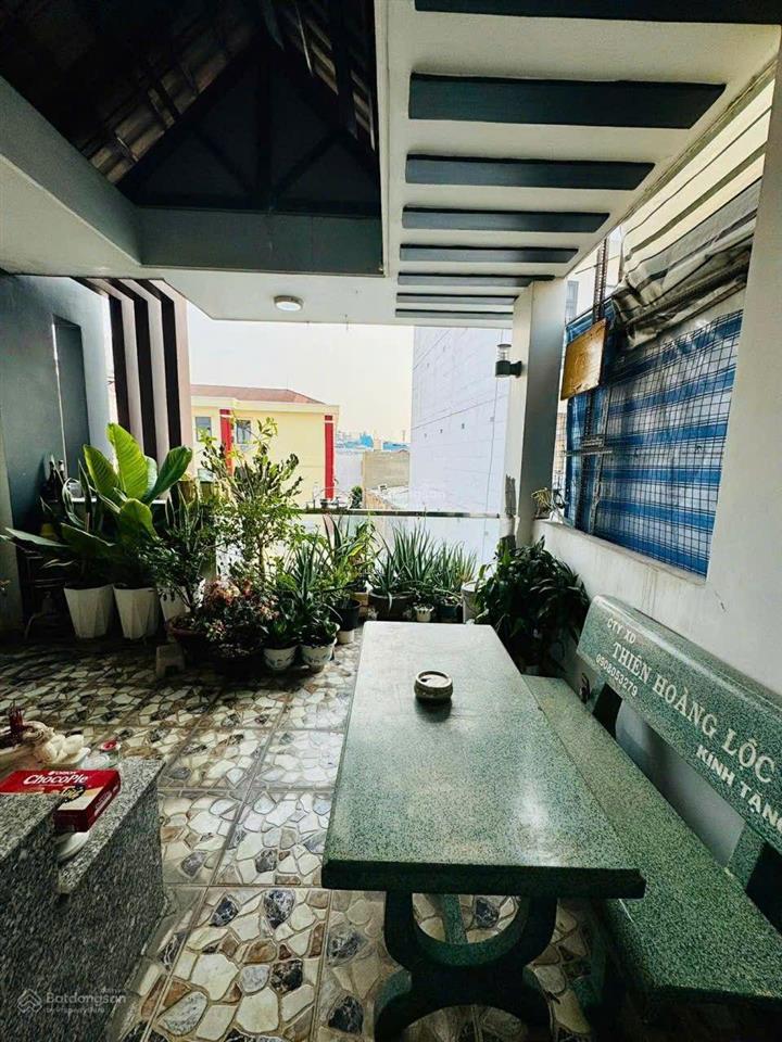 Hẻm 8m tây thạnh  5 tầng có hầm  nhà đẹp ở ngay  giá 9ty9 tl