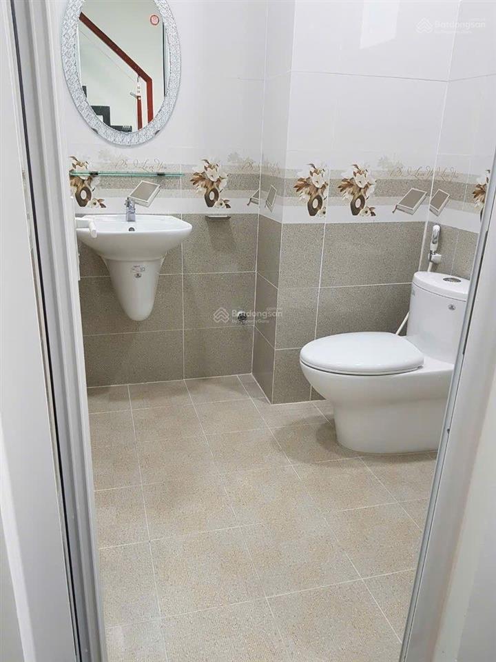 Mtkd tây thạnh  ngang 4,5x22m  nhà 6 lầu có thang máy  giá 23ty5 tl