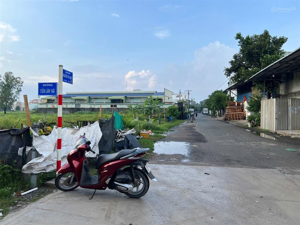 Góc 2mt phan văn đối, bà điểm  82x70 (5524m²) full thổ cư