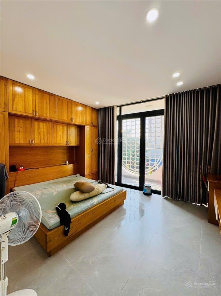 Mặt tiền kinh doanh tây thạnh đoạn đẹp vỉa hè 9m  8x26 (210m2)  thu nhập tốt  giá 40 tỷ tl