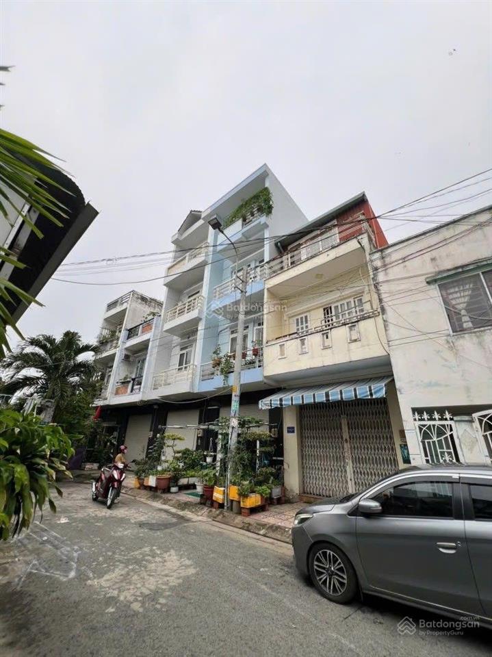 Hẻm xe tải 12m 23/ nguyễn hữu tiến  nhà 1t2l  gần dh công thương  giá 6,6 tỷ