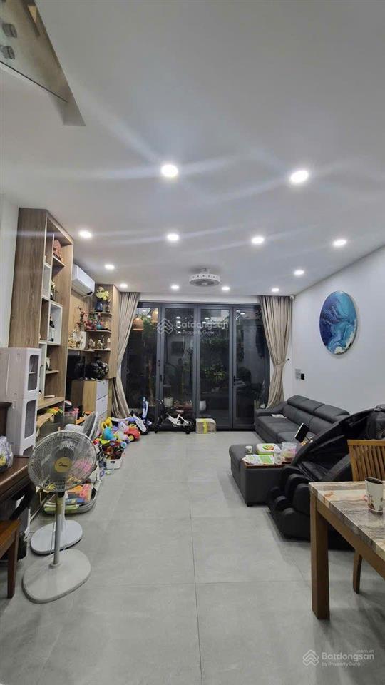 Nhà đẹp ngay aeonmall  4,7x15 1t2l  giá 6,9 tỷ tl chính chủ