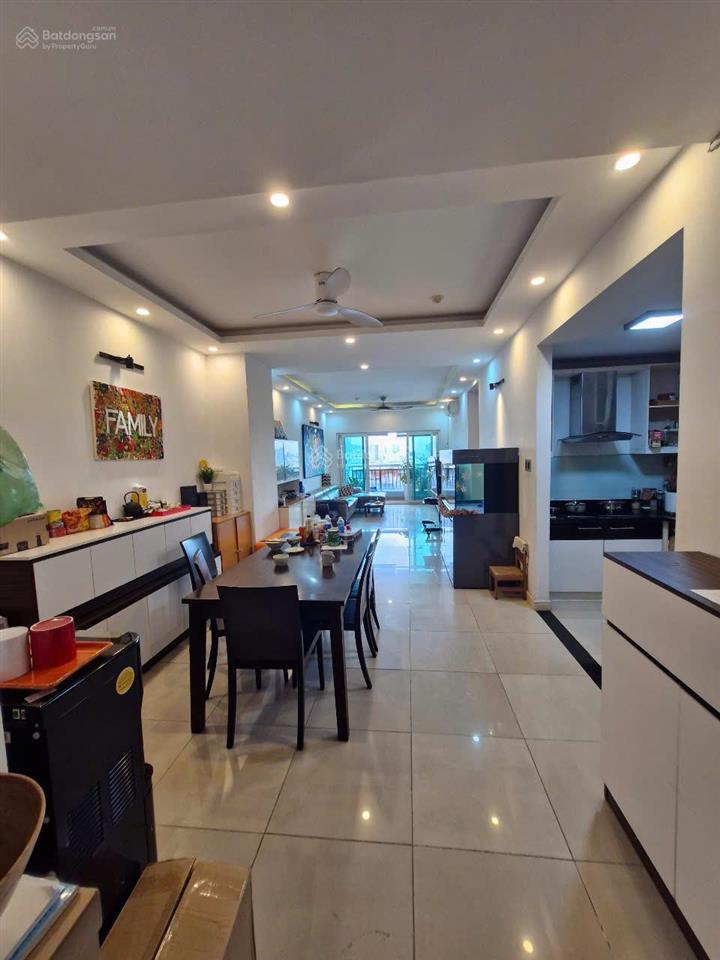 Chính chủ bán c/c cao ốc phú nhuận 115m có sổ hồng 2 phòng 2wc  0931 918 ***  0931 918 *** giá thật