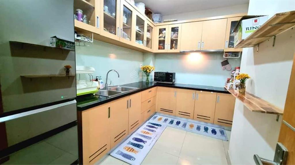 Chính chủ bán c/c him lam quận 6 tầng thấp 86m2 sổ sẵn công chứng ngay  0931 918 ***