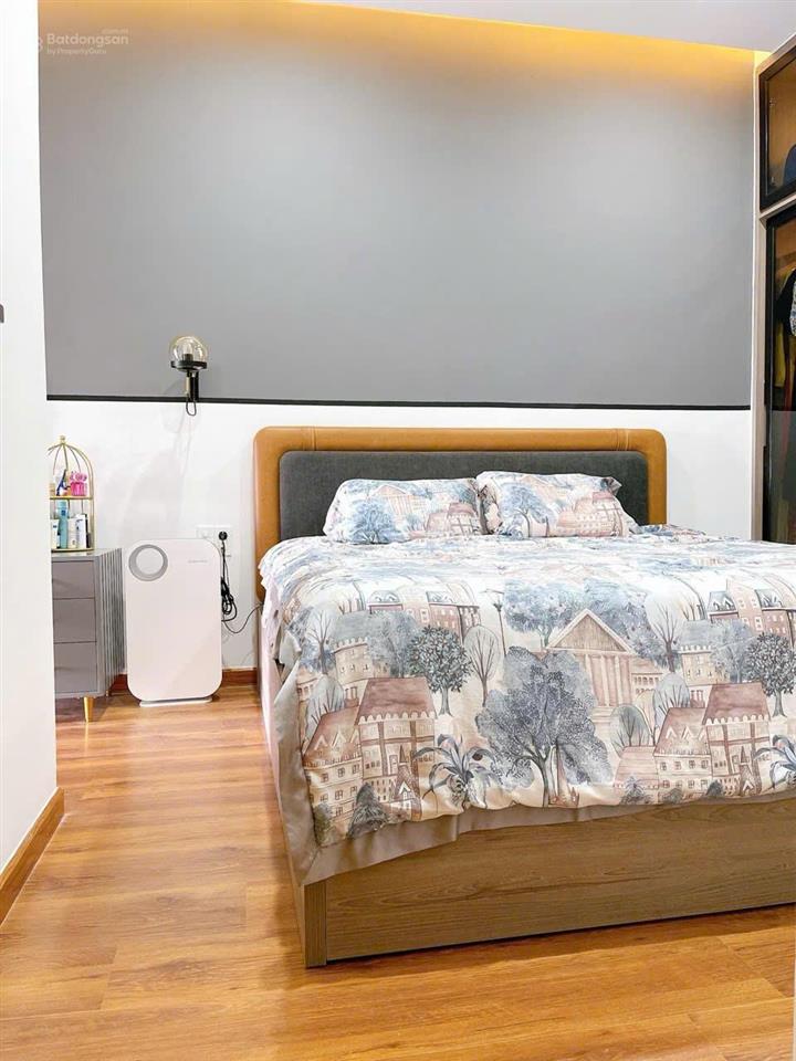 Bán nhiều căn c/c carillon 7 có sổ loại 1 phòng  2 phòng  3 phòng ban công hướng mát 0931 918 ***