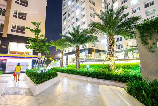 Phòng bql cho thuê c/c sky center khu sân bay loại 2 phòng 74m2 nhà mới  0931 918 ***