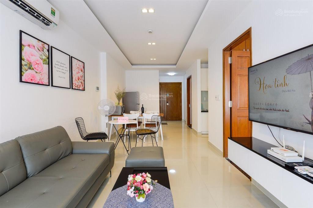 Phòng bql cho thuê c/c sky center khu sân bay loại 2 phòng 74m2 nhà mới  0931 918 ***