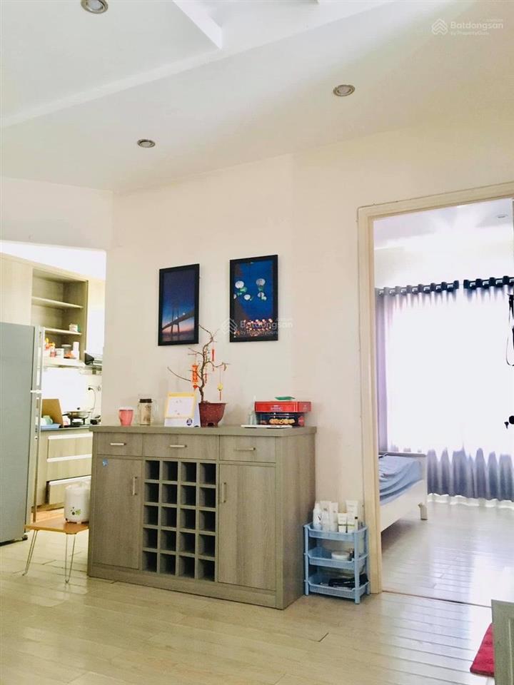 Bán chung cư quận 5 loại 2 phòng ngủ có sổ hồng giá tốt cho khách chốt nhanh  gấp 0931 918 ***