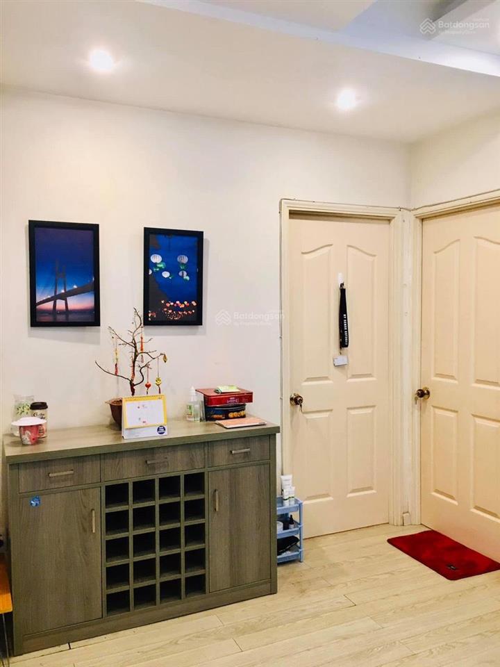 Bán chung cư quận 5 loại 2 phòng ngủ có sổ hồng giá tốt cho khách chốt nhanh  gấp 0931 918 ***