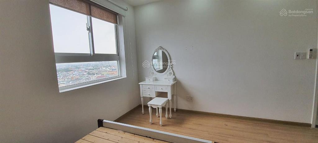 Ngộp bank bán gấp căn 1 ngủ moonlight park view 51m ban công thoáng  0931 918 *** xem nhà 24/7