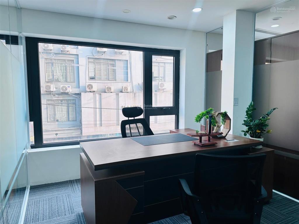 Chính chủ cho thuê văn phòng full nội thất tại xã đàn, 120m²