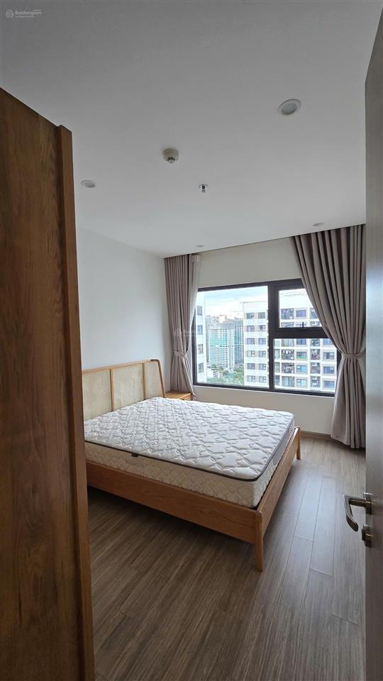 Chính chủ thanh khoản gấp căn 1n+ full đồ chỉ 2,3 tỷ tại vinhomes ocp
