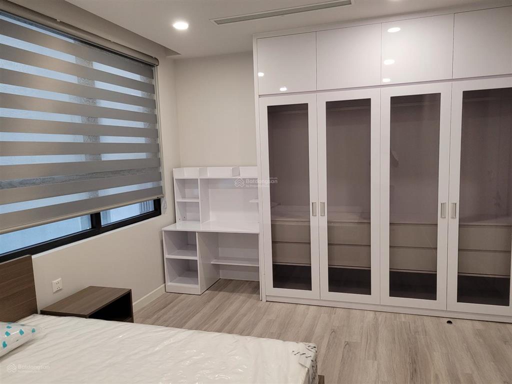 Cho thuê căn hộ bohemia 25 lê văn thiêm 130m2, 3 ngủ 2wc full đồ giá chỉ 19 tr/th