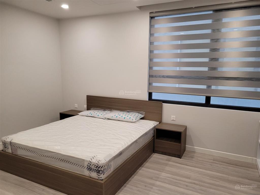 Cho thuê căn hộ bohemia 25 lê văn thiêm 130m2, 3 ngủ 2wc full đồ giá chỉ 19 tr/th