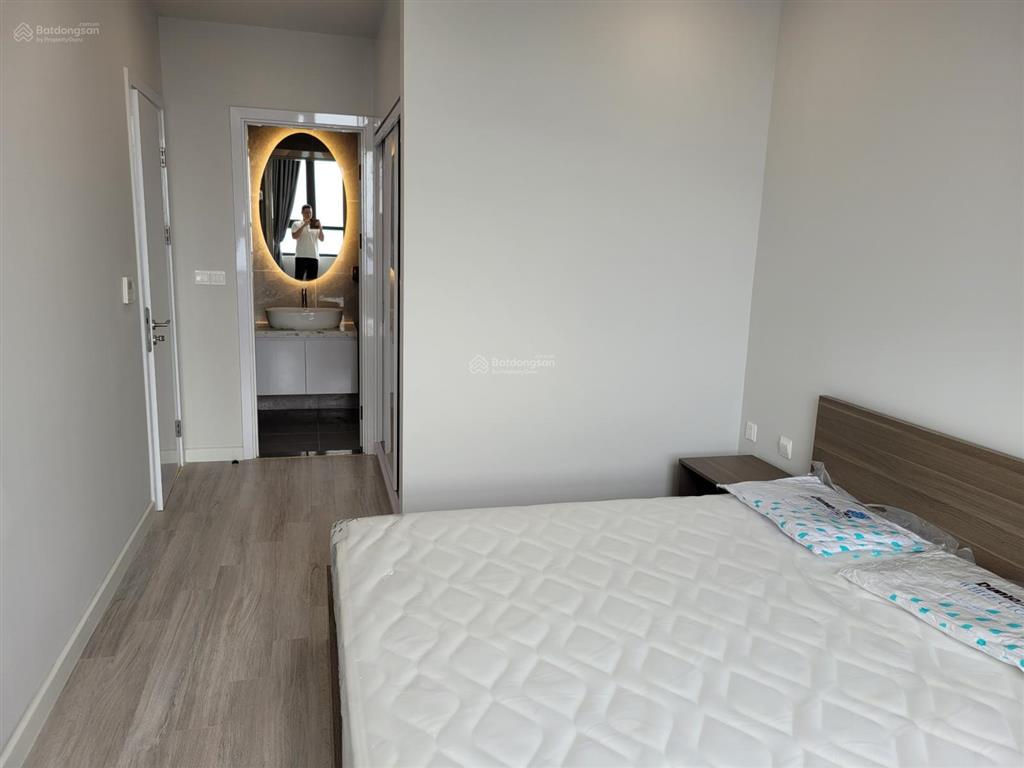 Cho thuê căn hộ bohemia 25 lê văn thiêm 130m2, 3 ngủ 2wc full đồ giá chỉ 19 tr/th