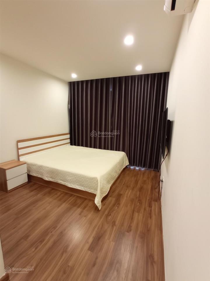 Xem nhà 247  cho thuê căn hộ golden palm lê văn lương 120m2, 3pn, full đồ 20 tr/th  0915 351 ***