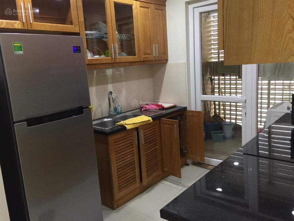 Cho thuê chung cư n04 hoàng đạo thúy 94m2, 2 ngủ, 2wc full đồ 18 triệu/tháng 0915 351 ***