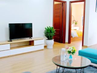 Cho thuê chung cư 90 nguyễn tuân 94m2, 3 phòng ngủ, full đồ giá 17 tr/th
