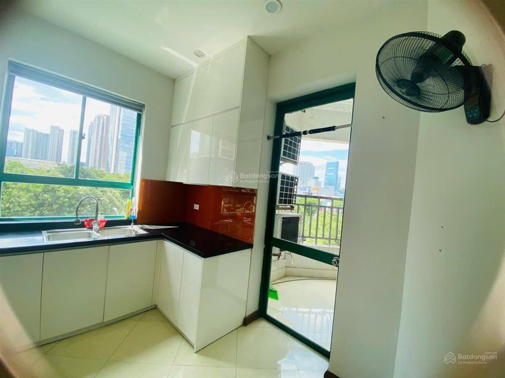 Cho thuê căn hộ 17t6 hoàng đạo thúy, trung hòa nhân chính 120m², 2 pn full đồ 15 triệu/tháng