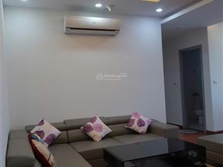 Cực hiếm cho thuê căn góc hei tower 3 ngủ, dt 156m², 3 ngủ 2 wc thoáng mát 17tr/th  0915 351 ***