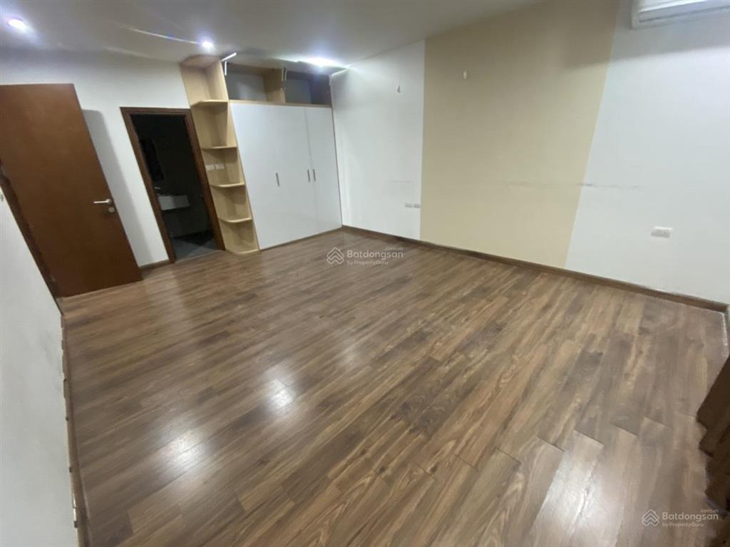 Xem nhà 247  cho thuê chung cư việt đức complex 107m2, 3pn, đồ cơ bản 16 triệu/th  0915 351 ***