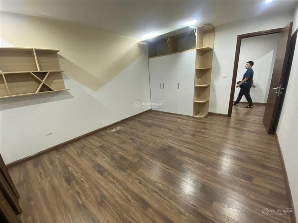 Xem nhà 247  cho thuê chung cư việt đức complex 107m2, 3pn, đồ cơ bản 16 triệu/th  0915 351 ***